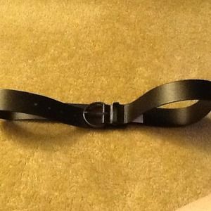 SZ 14 faux leather black belt