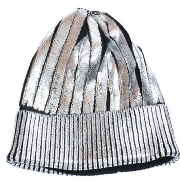 chaincandy Accessories - Foiled Metallic Knit Beanie Silver & Gold chaincandy Accessories - Foiled Metallic Knit Beanie Silver & Gold