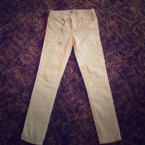 New Paige skyline ankle peg white jeans