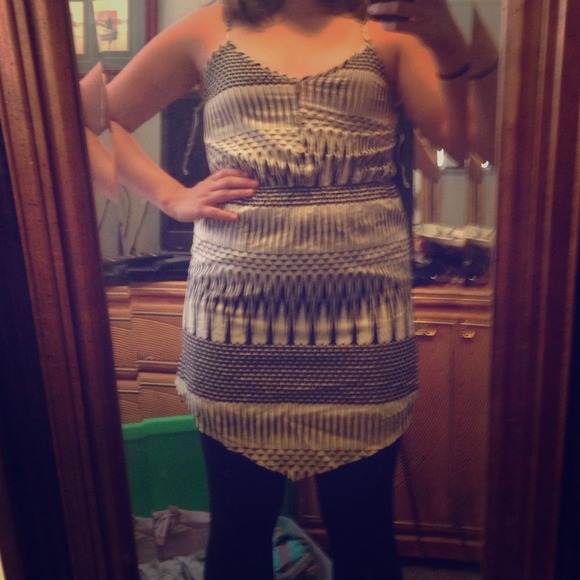Black and White printed dress - Picture 1 of 2