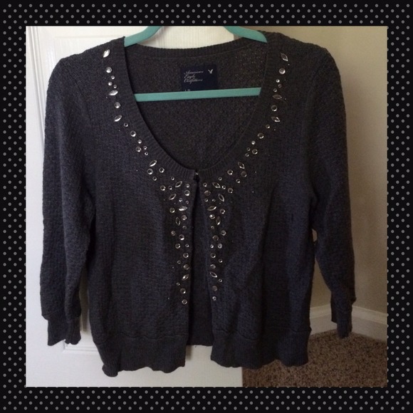 American Eagle Outfitters Sweaters - 💔 Bundled 💔 💗 American Eagle sweater 💗