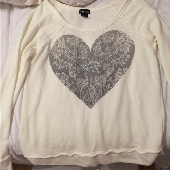 Wetseal sweatshirt.