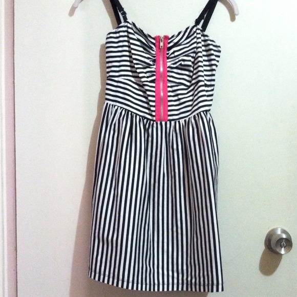 Striped hot topic dress