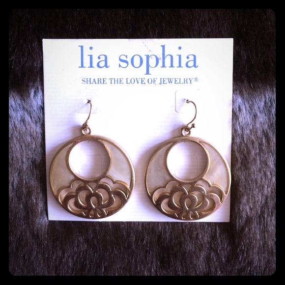 Lia Sophia Earrings