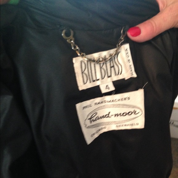 Bill Blass long puffy coat - Picture 2 of 2