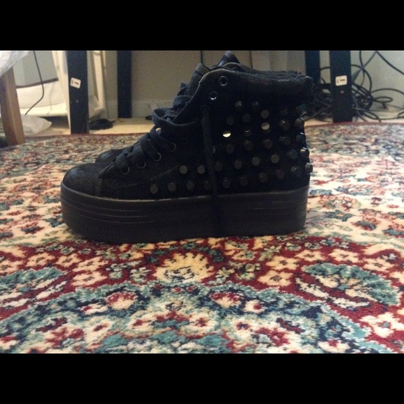 Karmaloop Studded platform sneakers