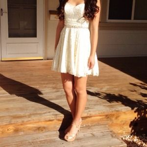 ✨Cream Homecoming/Prom Dress ✨