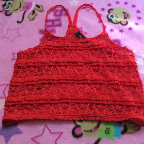 Lace Crop top - Picture 1 of 3
