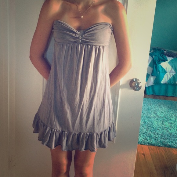 Gray strapless dress
