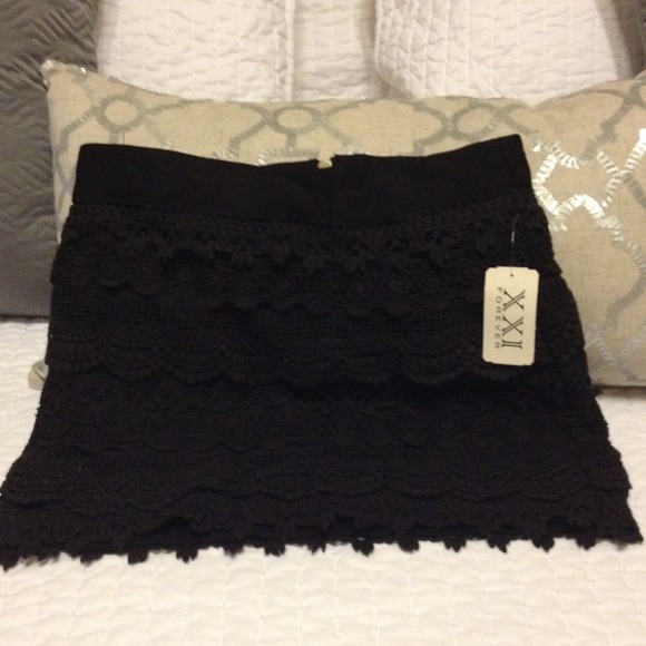 🚫Bundled- Black skirt