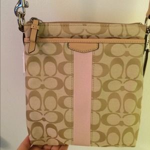 Coach Crossbody ❌SOLD ON EBAY❌