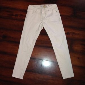 White Jeggings. Size 7.