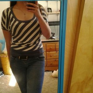 White and navy blue top