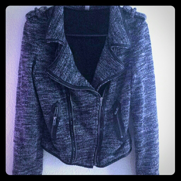 Jackets & Blazers - 🎉HOST PICK! Moto style jacket sweater coat blazer