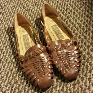 Predictions Leather Collection