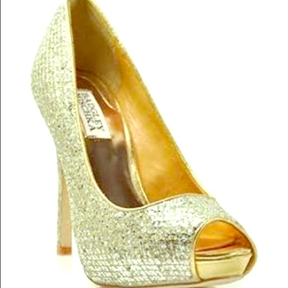 Badgley Mischka gold glitter platform pump