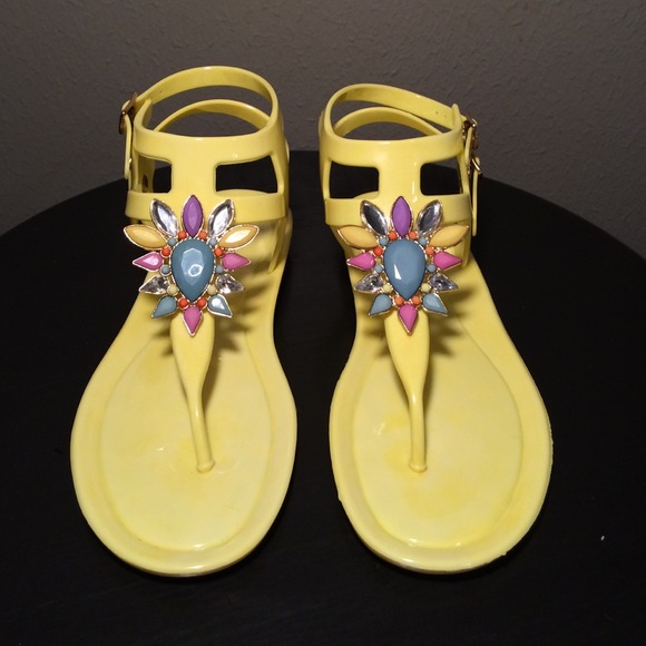 Victorias Secret Yellow Jelly Embellished Sandals