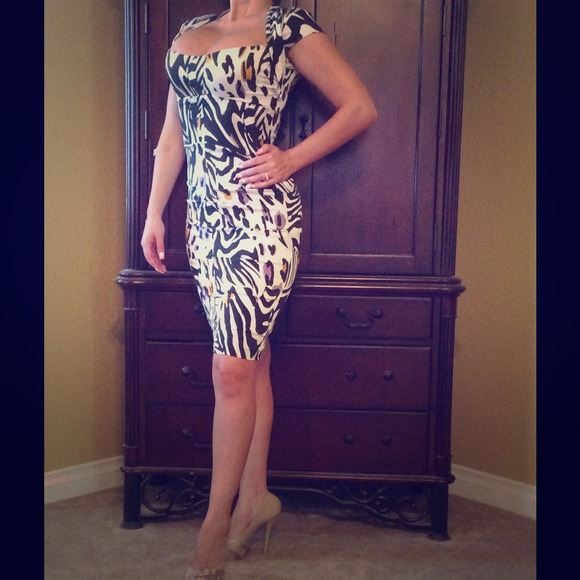 Cache dress