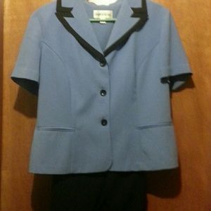 2 piece short sleeve suit size 14