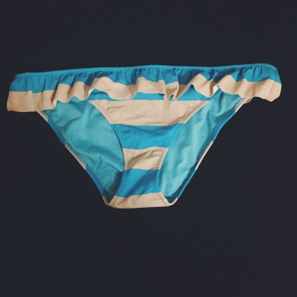 VS bathing suit bottom