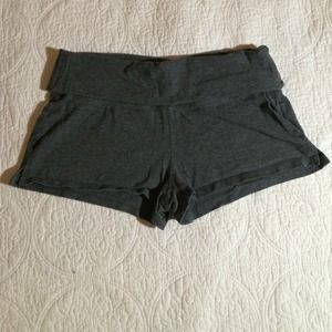 Express Yoga Shorts (Size Small)