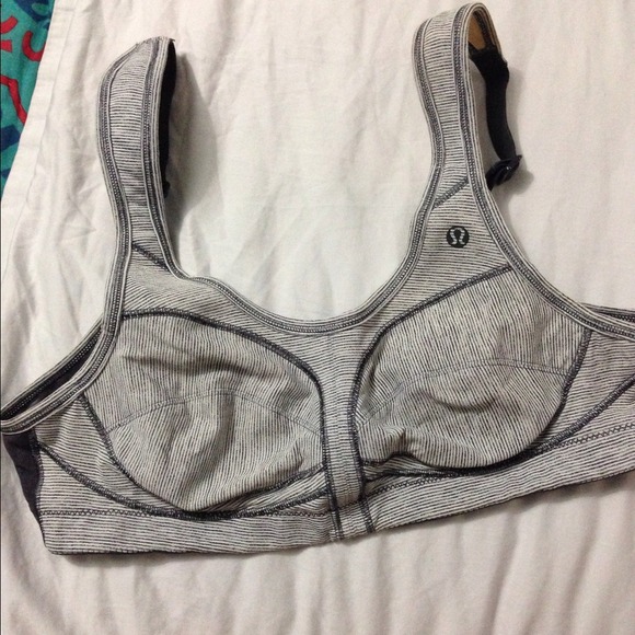 Lululemon sports bra grey and white striped