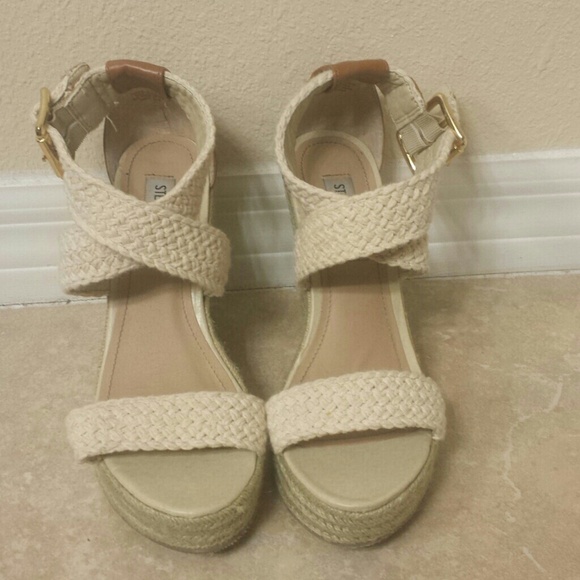 Steve Madden wedges size 7.5