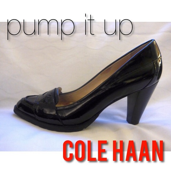 COLE HAAN Penny Loafers