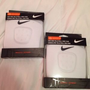 Nike volleyball knee pads