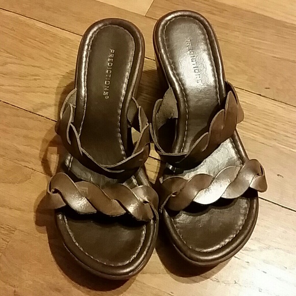 Predictions brown leather sandals