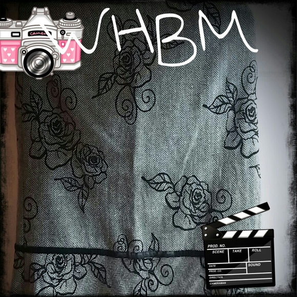 White House Black Market SKIRT - Picture 1 of 3