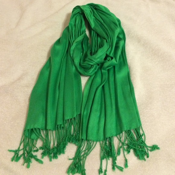 Charming Charlie Emerald Scarf