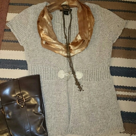 🔴Perfect Knit Sweater! - Picture 2 of 4