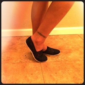 👉Crochet Slip on's👈 Still in box!