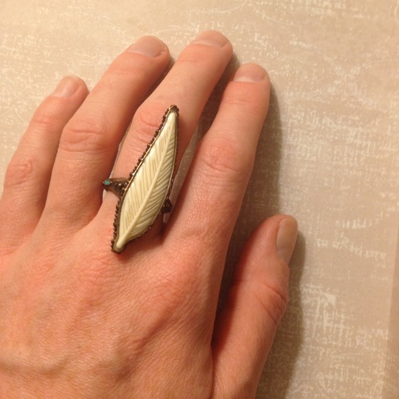 ❌SOLD in bundle❌Lucky Brand boho feather ring - Picture 2 of 4