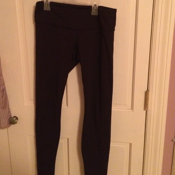 Lulu lemon yoga pants