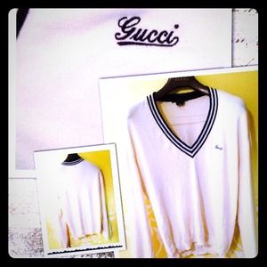💎White men's Gucci sweater