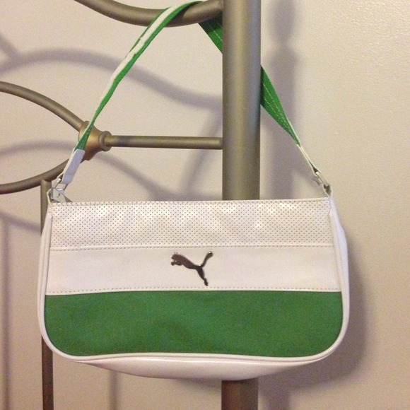 Small puma bag
