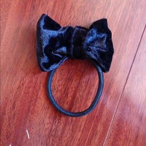 SOLD Brandy Melville velvet black bow hair tie