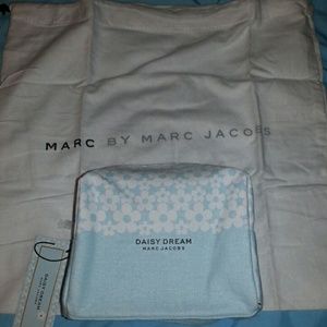 💢💢Marc Jacobs pouch 💢💢