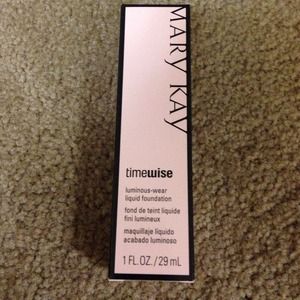 Mary Kay liquid foundation beige 4