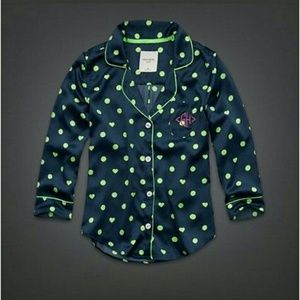 🚫 SOLD! 🚫 Sleep Shirt by Gilly Hicks