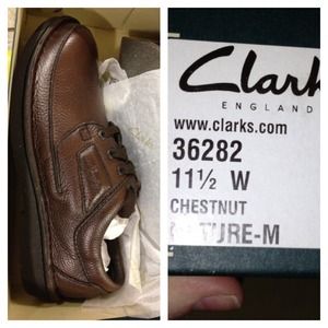NEW MEN'S CLARKS