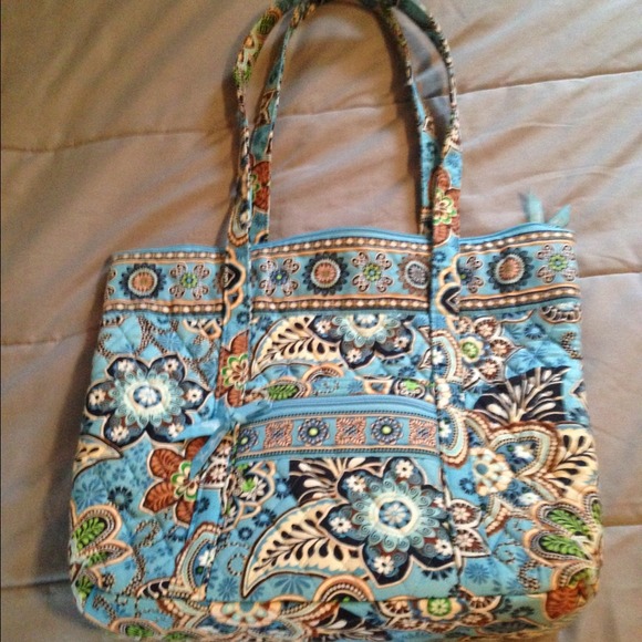 Vera Bradley medium tote in Bali Blue