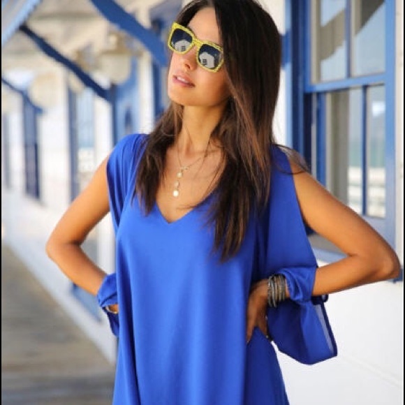 Blue Open Sleeve Blouse - Picture 2 of 3