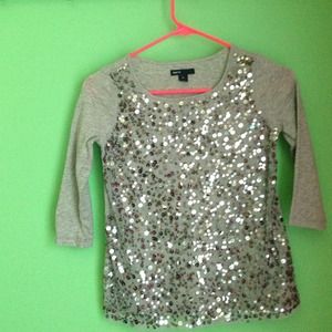 sequenced grey quarter length