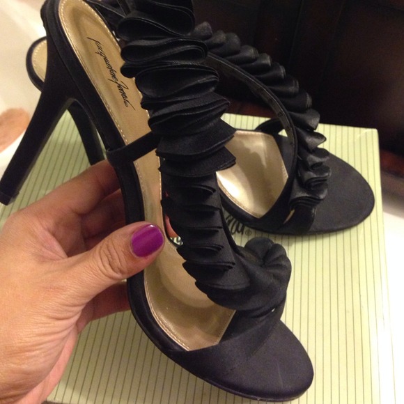 Black flowery strappy sandals - Picture 4 of 4