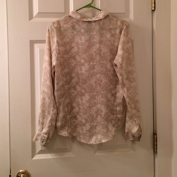 Patterned button down. - Picture 3 of 4