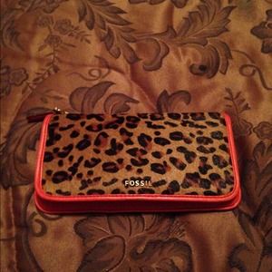 A fossil wallet