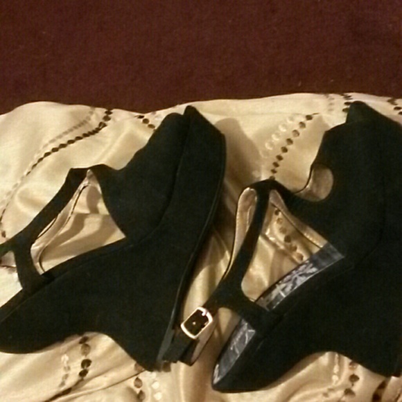 Wedges - Picture 2 of 3